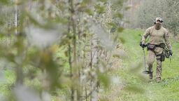 Szkolny sad w Kluczkowicach dzień po ubiegłorocznej tragedii