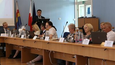 Brak absolutorium dla prezydenta Puław. Co dalej z Pawłem Majem?