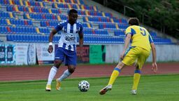 Wisła Puławy – Avia Świdnik 1:0. Edi, czyli specjalista od ważnych goli