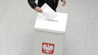Ta wyborcza niedziela. Mieszkańcy kilku gmin w regionie pójdą dziś do urn