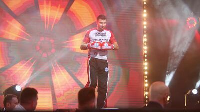 Zawodowy mistrz Polski w kickboxingu będzie uderzał w MMA? "Mam plany"