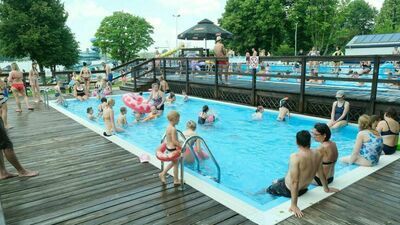 W sobotnie południe nad wodą wypoczywało 850 osób