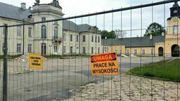 Radzyński pałac Potockich placem budowy. Rewitalizują też Rynek