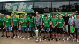 Górnik Łęczna świętował z kibicami powrót do Ekstraklasy