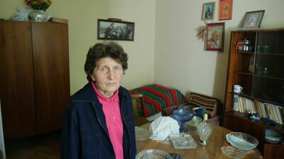 Pani Grażyna w swoim nowym mieszkaniu