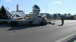 Samochód wjechał w busy drogowców. Zginęły dwie osoby