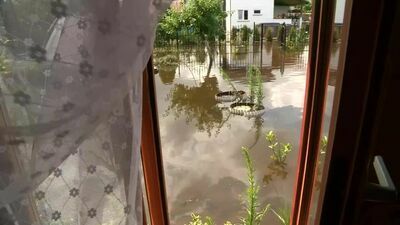 Mieszkańcy Szczecina szacują straty po przejściu nawałnicy. "Ludzie stracili cały dobytek życiowy"