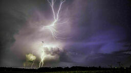 Ostrzeżenia dla woj. lubelskiego: Niedziela z burzami i gradem