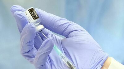 Niedzielski: od tempa szczepień i naszej ostrożności zależy to, co będzie się działo dalej