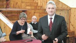 Leszek Łuczywek ocenia, że część rady stosuje wobec niego politykę "kija bez marchewki". Zdaniem wójta referendum nie zostanie zwołane 