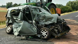 Wypadek na trasie Dęblin - Puławy. Dwie osoby ranne, droga zablokowana