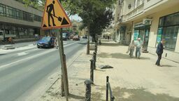 - Pomysł nasadzenia krzewów na odcinku Krakowskiego Przedmieścia jest aktualny i będzie realizowany jeszcze w tym roku, jesienią, zgodnie z planem – zapewniają urzędnicy 