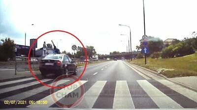 Pieszy potrącony na przejściu przy al. Tysiąclecia zmarł po dwóch dniach w szpitalu