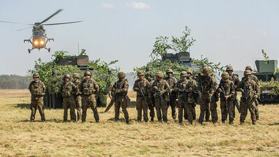 250 żołnierzy w kontenerach. Armia wróciła do Białej Podlaskiej