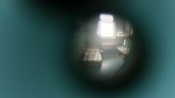 Gdy oddziałowy stanął w drzwiach celi, zobaczył jednego z więźniów leżącego w kałuży krwi