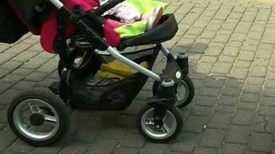 Chciała sprzedać wózek, dostała sms-a i źle się to skończyło