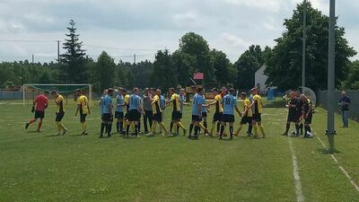 Az-Bud Komarówka Podlaska istnieje od 2017 roku i w sezonie 2021/2022 zadebiutuje w lidze okręgowej