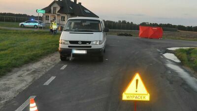 Śmiertelny wypadek. Skręcał w lewo i nie ustąpił pierwszeństwa motocykliście, doszło do zderzenia