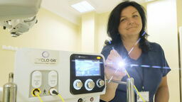 Na laserową operację trzeba poczekać około miesiąca