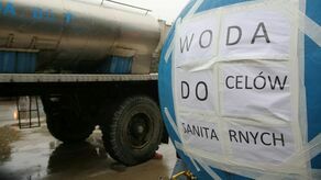 Mieszkańcy mogli korzystać z cystern z wodą