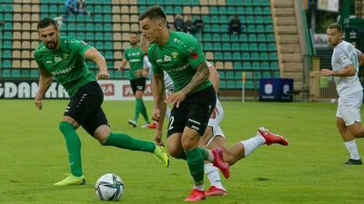 Górnik Łęczna w sobotni wieczór zagra u siebie z Wisłą Kraków

