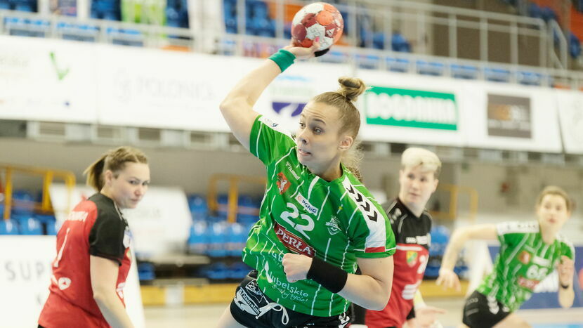 Andijana Tatar (z piłką) rozegrała w Moście bardzo dobry turniej