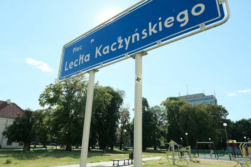 Pl. Lecha Kaczyńskiego nosi tę nazwę od 2011 roku