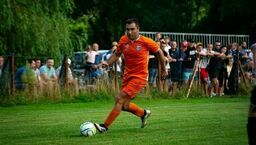 Zespół Grzegorza Bronowickiego efektownie ograł na wyjeździe Ruch Ryki 