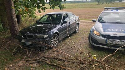 Policyjny pościg za BMW. W środku oprócz pijanego kierowcy także żona i trójka dzieci