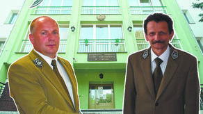 Szefem Nadleśnictwa Biłgoraj został Andrzej Borowiec (po lewej), prywatnie siostrzeniec żony Zygmunta Byry, od niedawna dyrektora RDLP w Lublinie