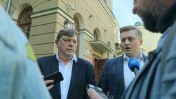 Jacek Lakomy, zarządca kamienicy przy ul. Grodzkiej 16 i jego pełnomocnik, Bartosz Lewandowski