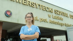 Nie każdy radzi sobie z taką ilością nauki, a także tym, co go spotyka podczas praktyk na oddziale. Mamy do czynienia z chorobami, a także ze śmiercią. Nie wszyscy potrafią się psychicznie zdystansować - mówi Katarzyna Klimek