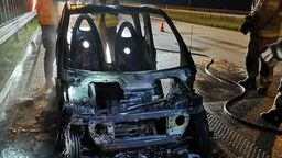 Nie ma co remontować. Pożar samochodu na S17