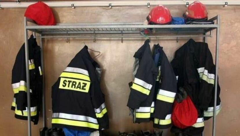 W ramach Budżetu Obywatelskiego 2020 sfinansowano m.in. zakup strojów dla strażaków Miejskiej OSP.