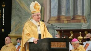 Członkowie synodu mają doradzać arcybiskupowi Stanisławowi Budzikowi (na zdjęciu) w najważniejszych dla archidiecezji sprawach