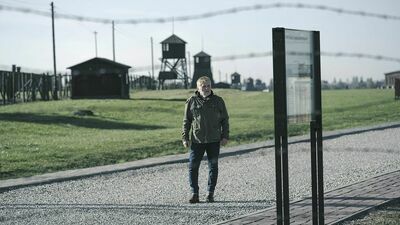 Przewodnikiem po losach Ewy Waleckiej będzie jej syn, Zbigniew Kozłowski