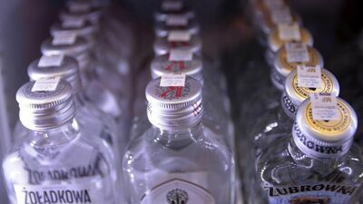 Zgodnie z zapowiedziami ministerstwa rok po roku czekają nas kolejne wzrosty akcyzy o 5 proc.