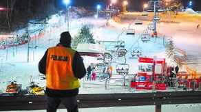 Ośrodek w Chrzanowie był kontrolowany przez policjantów.