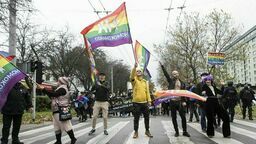 Trzeci Marsz Równości w Lublinie. Tańcząc i śpiewając szli dla tych, którzy się boją