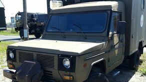 Armia sprzedaje quady i polonezy. Kusi niskimi cenami