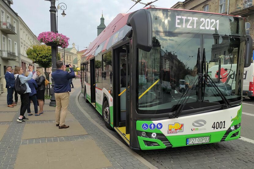 Kupione przez miasto elektryczne autobusy marki Solaris były już testowane na ulicach Lublina, ale jeszcze nie na regularnych kursach liniowych. To zmieni się jutro