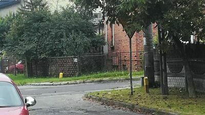 Skrzyżowanie ulic Żeromskiego i Kilińskiego w Chełmie. W ubiegłym roku doszło tam do wypadku, bo kierująca nie zauważyła znaku 