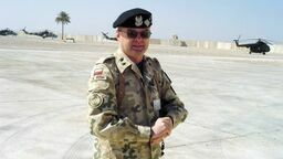 Wielu polityków próbuje sobie armię zawłaszczyć. Ona jest narodowa, społeczeństwa. Nie wolno armii używać do celów politycznych – mówi generał Waldemar Skrzypczak