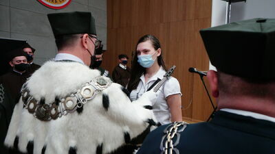 Przyszli inżynierowie po inauguracji na Politechnice Lubelskiej