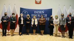 „Jesteście genialnymi nauczycielami”. Medale dla najlepszych wręczone