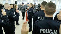 Przysięga nowych policjantów w KWP Lublin. 2020 rok