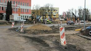 Najwięcej utrudnień jest obecnie w centrum miasta, na ul. 15 Pułku Piechoty. Na miejscu pracuje ciężki sprzęt