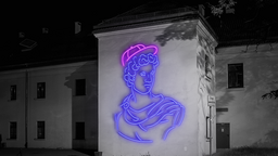 W konkursie na projekt neonu, przewidzianego na elewację lubelskiego Centrum Kultury, wygrała praca Joanny Dudoń