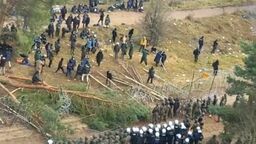 Granica. Rząd spodziewa się ataków kilkuset osobowych grup