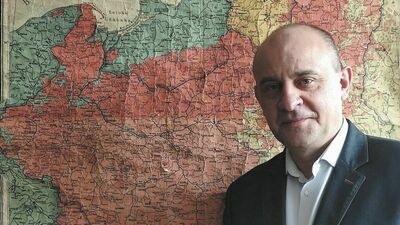 Dr hab. Marek Sioma, prof. UMCS z Katedry Metodologii i Badań nad XX-XXI wiekiem